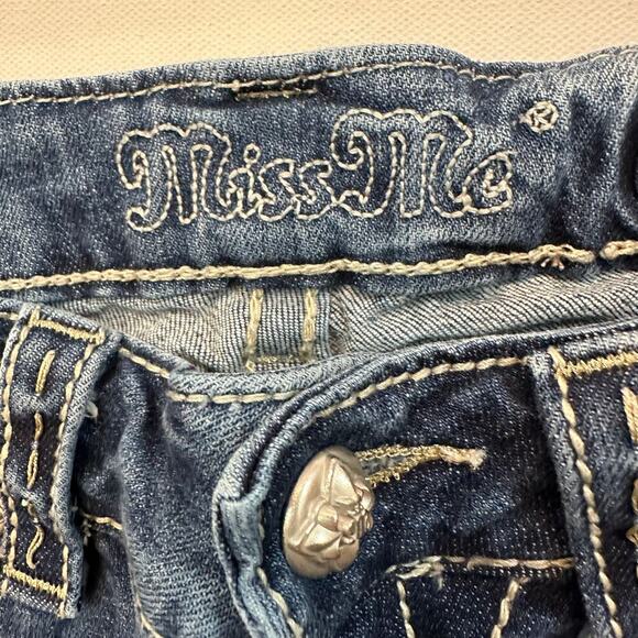 Miss Me Boyfriend Cargo JB5078P6 Denim Jeans with Flap Pockets - Picture 10 of 12